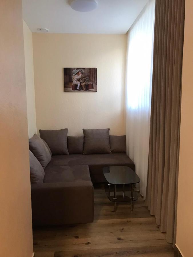 Hotel Bilyj Rojal à Zaporizhia Extérieur photo